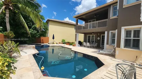 16262 SW 44th Terrace Miami FL 33185