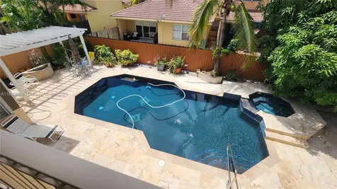 16262 SW 44th Terrace Miami FL 33185