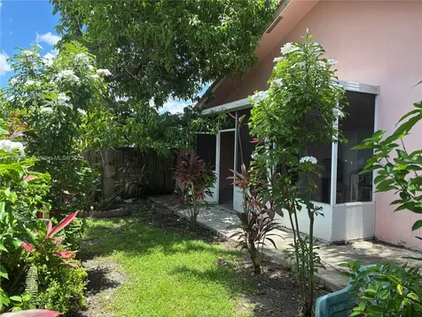 5450 SW 143rd Court Miami FL 33175