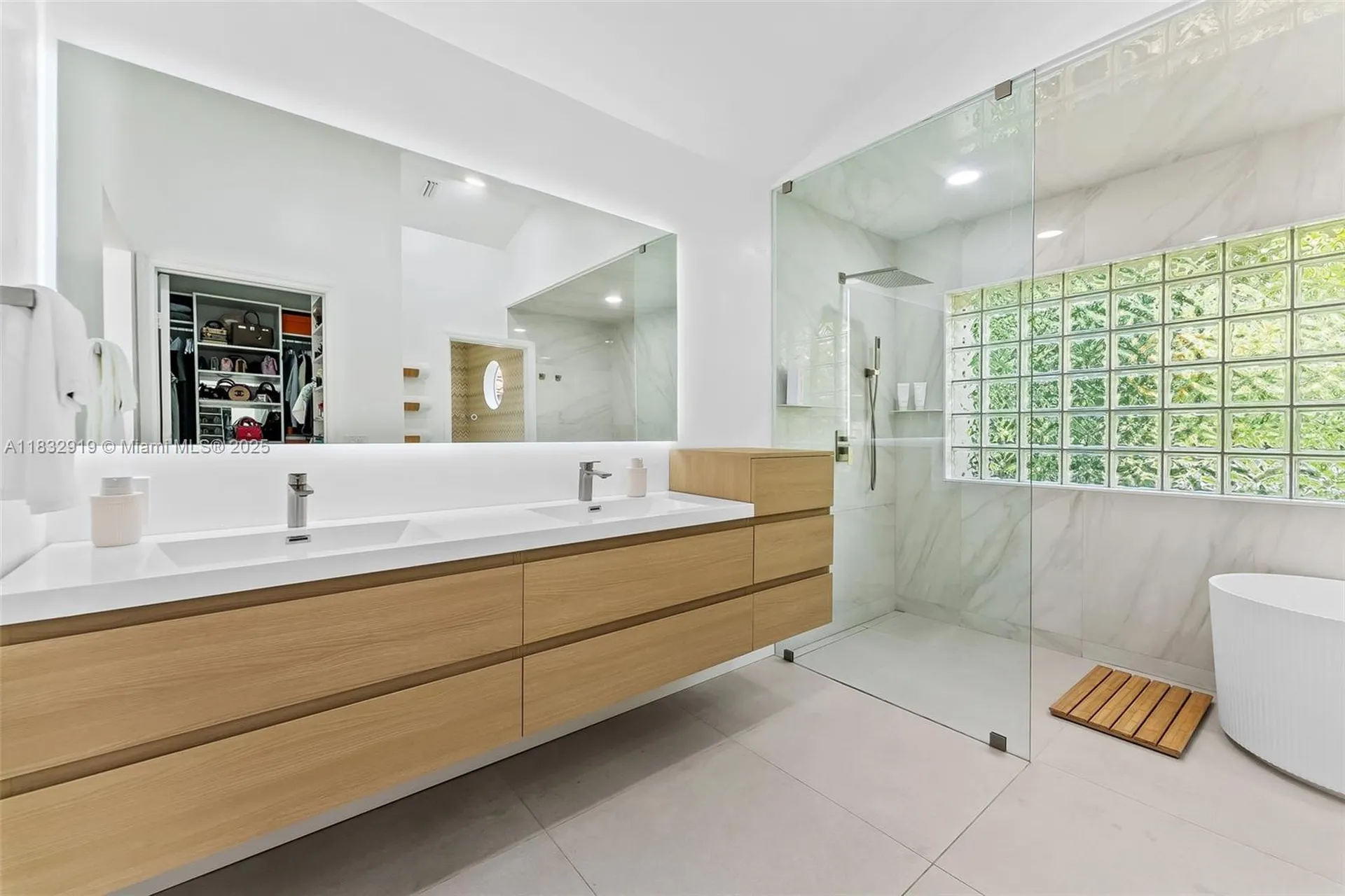 17723 Tiffany Trace Drive Boca Raton FL 33487