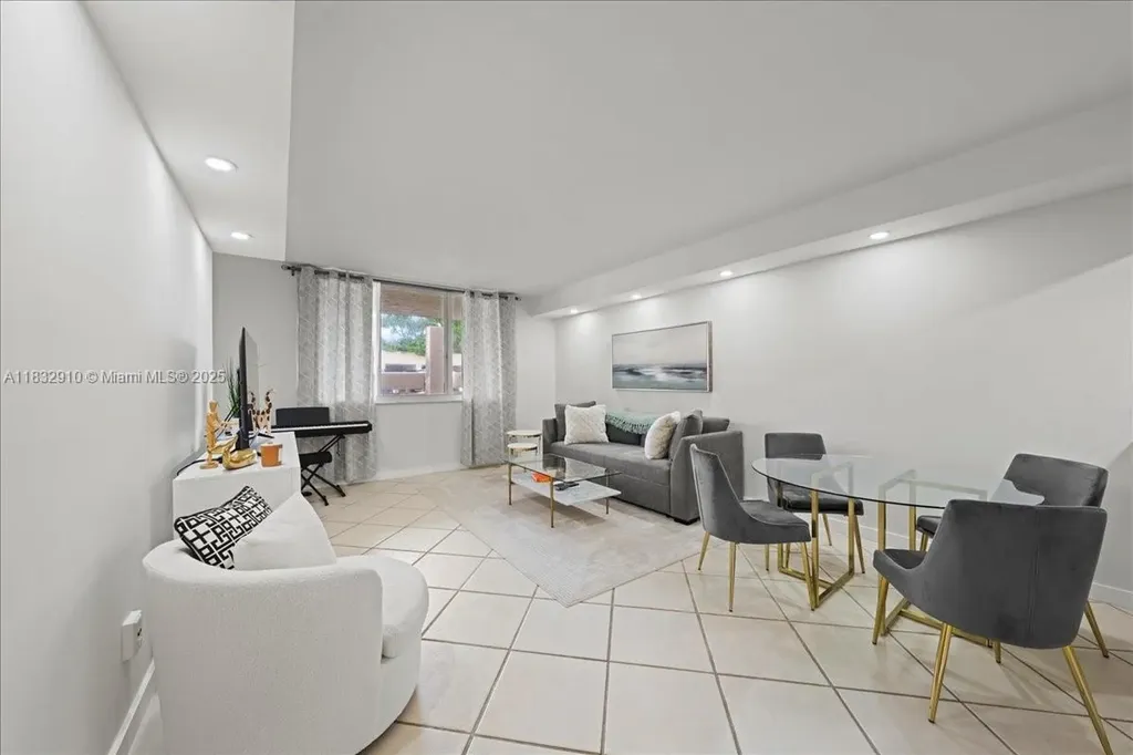 540 Brickell Key Drive Miami FL 33131