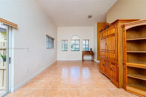 2605 NE 41st Circle Homestead FL 33033