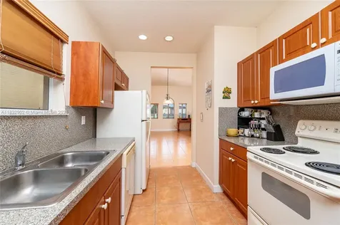 2605 NE 41st Circle Homestead FL 33033