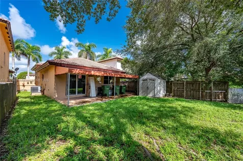 2605 NE 41st Circle Homestead FL 33033