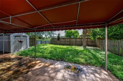 2605 NE 41st Circle Homestead FL 33033
