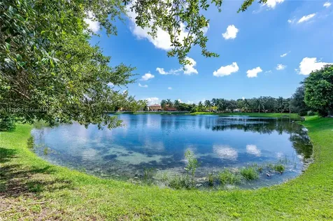 2605 NE 41st Circle Homestead FL 33033