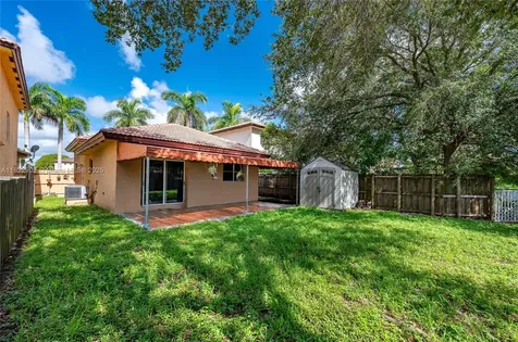 2605 NE 41st Circle Homestead FL 33033