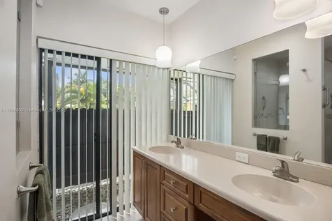 15471 SW 83rd Avenue Palmetto Bay FL 33157