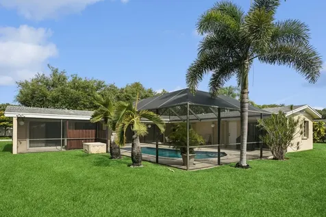 15471 SW 83rd Avenue Palmetto Bay FL 33157