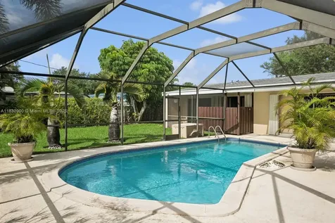 15471 SW 83rd Avenue Palmetto Bay FL 33157