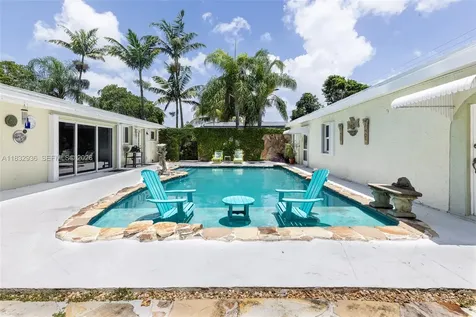 19521 SW 128th Court Miami FL 33177