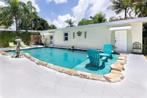 19521 SW 128th Court Miami FL 33177