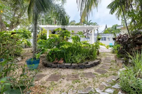 19521 SW 128th Court Miami FL 33177