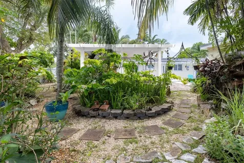 19521 SW 128th Court Miami FL 33177