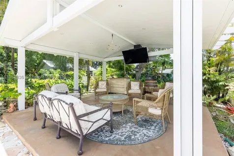 19521 SW 128th Court Miami FL 33177