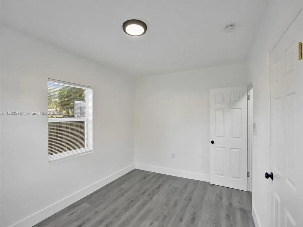 2720 SW 13th Avenue Fort Lauderdale FL 33315