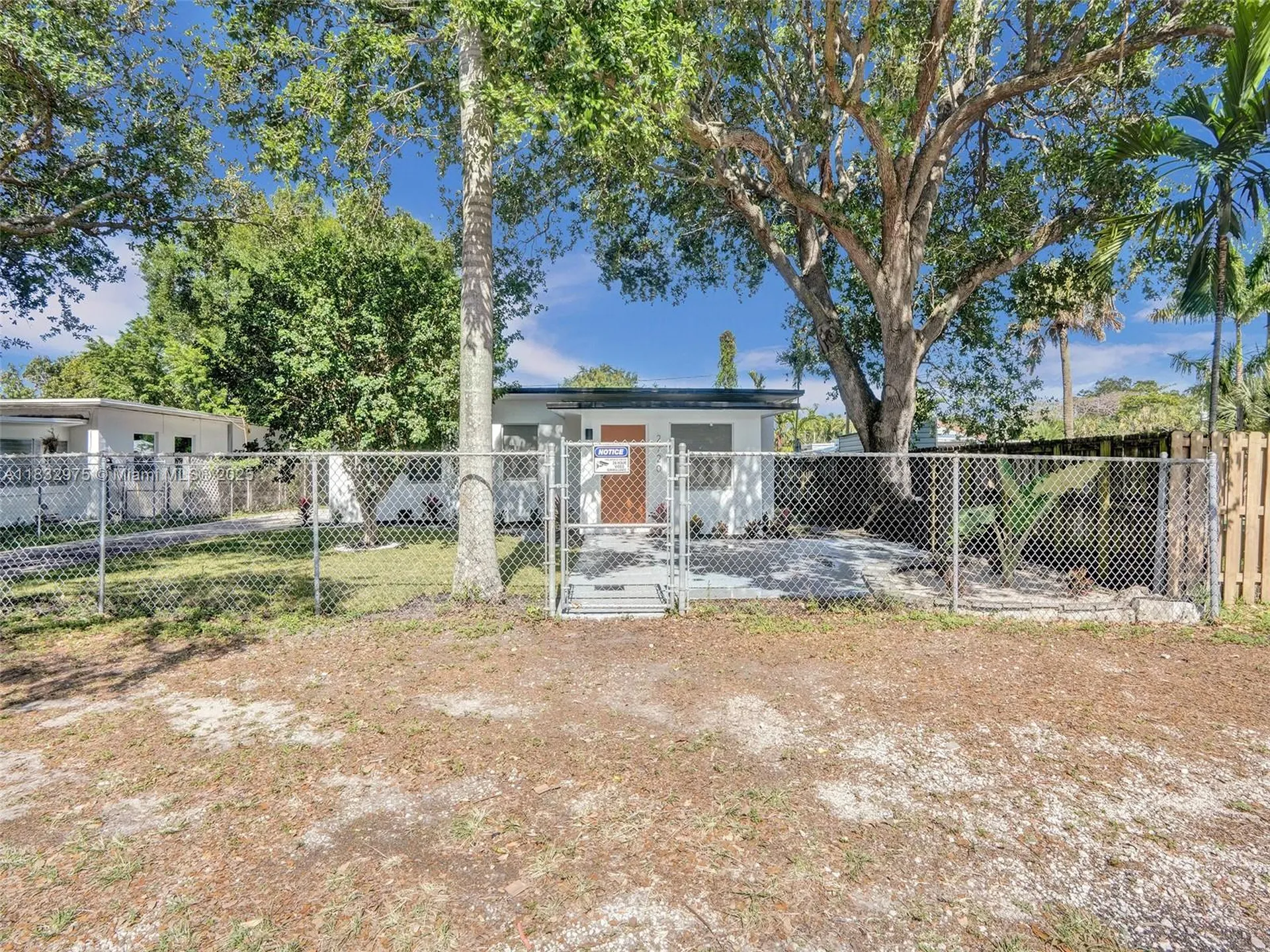 2720 SW 13th Avenue Fort Lauderdale FL 33315