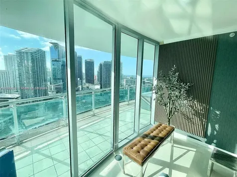 350 S Miami Avenue Miami FL 33130
