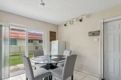 8107 NW 73rd Terrace Tamarac FL 33321
