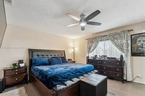 8107 NW 73rd Terrace Tamarac FL 33321