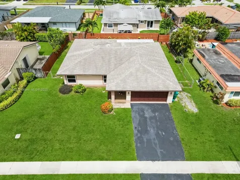 8107 NW 73rd Terrace Tamarac FL 33321