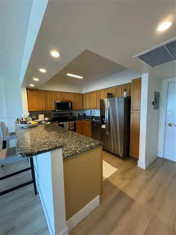 5700 Collins Avenue Miami Beach FL 33140