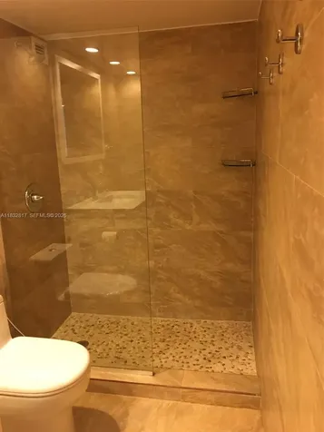 5700 Collins Avenue Miami Beach FL 33140