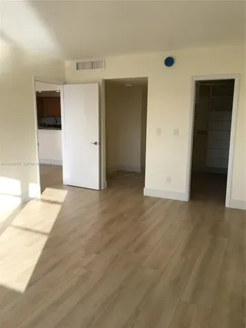 5700 Collins Avenue Miami Beach FL 33140
