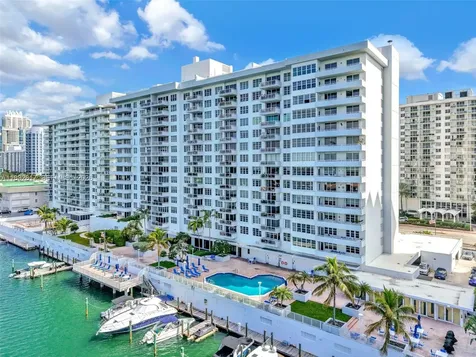 5700 Collins Avenue Miami Beach FL 33140