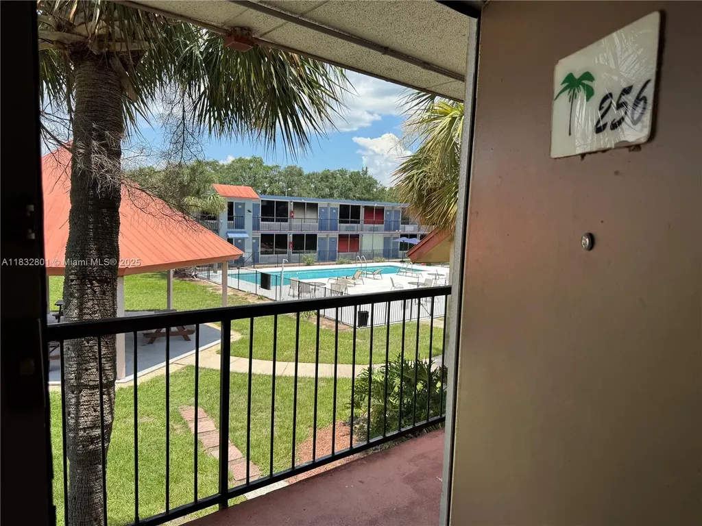 43420 Highway 27 Davenport FL 33837