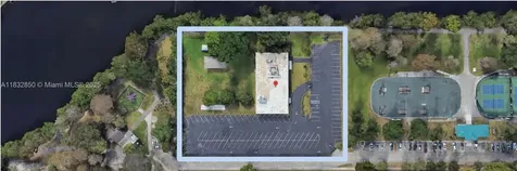 600 Knights Road Hollywood FL 33021