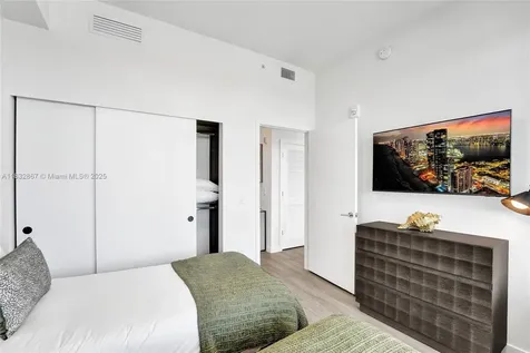 580 72 Street Miami Beach FL 33180