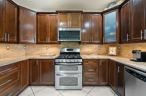 5194 NW 106th Avenue Doral FL 33178