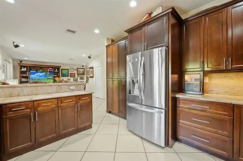 5194 NW 106th Avenue Doral FL 33178