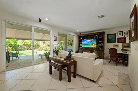 5194 NW 106th Avenue Doral FL 33178