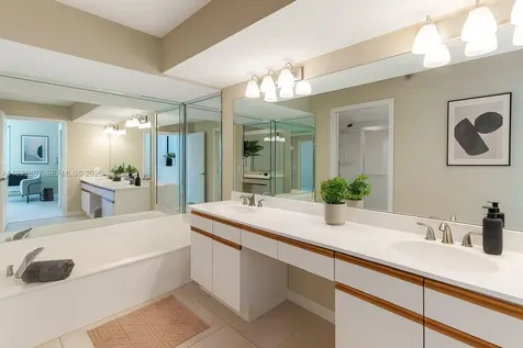 3530 Mystic Pointe Drive Aventura FL 33180