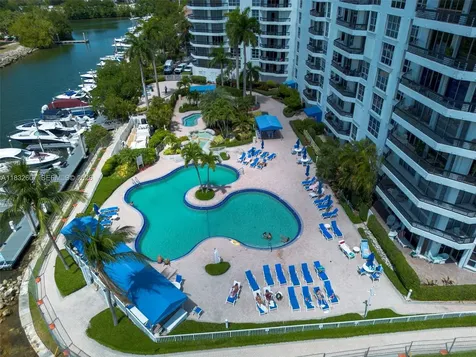 3530 Mystic Pointe Drive Aventura FL 33180
