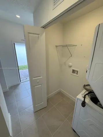 2942 SE 23rd Avenue Homestead FL 33035