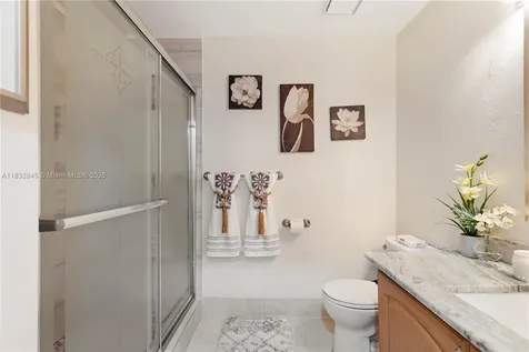5109 NW 11th Way Deerfield Beach FL 33064