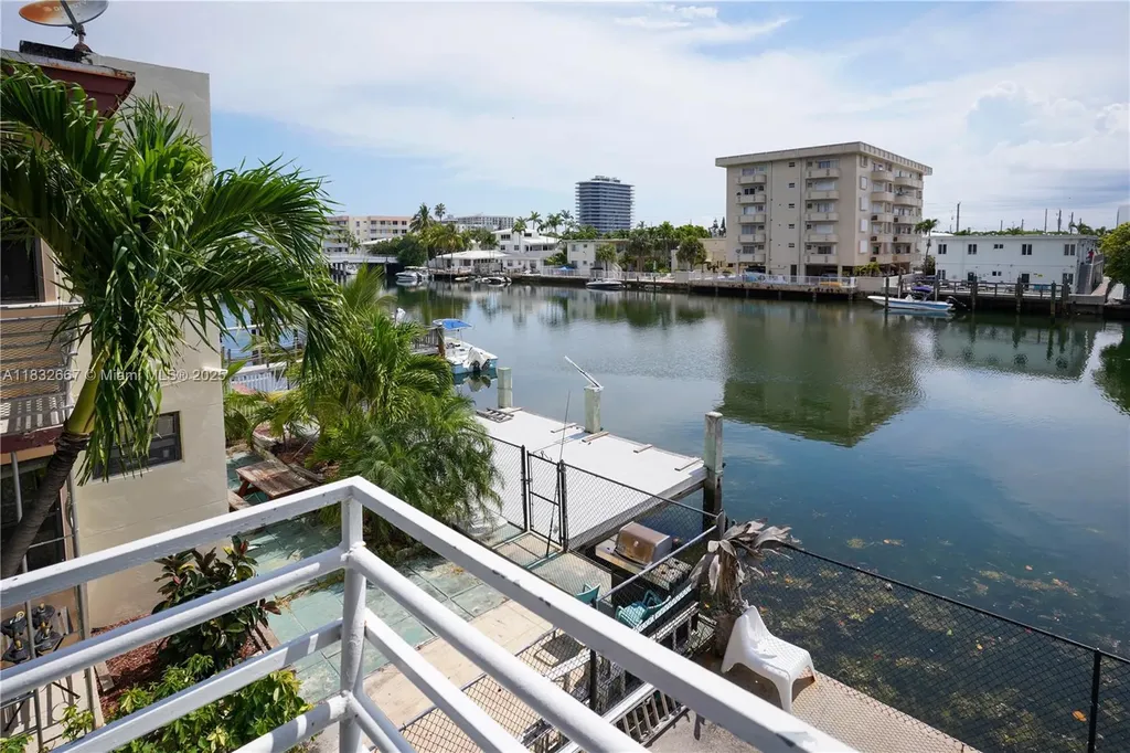8321 Crespi Boulevard Miami Beach FL 33141