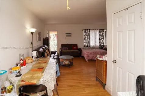 8321 Crespi Boulevard Miami Beach FL 33141