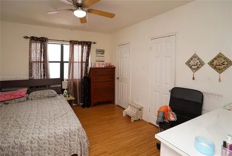 8321 Crespi Boulevard Miami Beach FL 33141