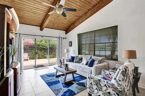 2251 Dogwood Court Pembroke Pines FL 33026