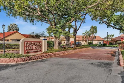 631 SW 113th Avenue Pembroke Pines FL 33025