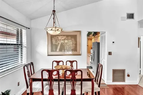 631 SW 113th Avenue Pembroke Pines FL 33025