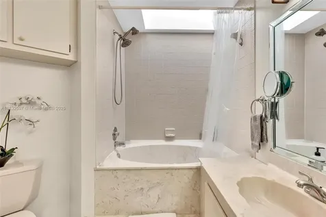 631 SW 113th Avenue Pembroke Pines FL 33025