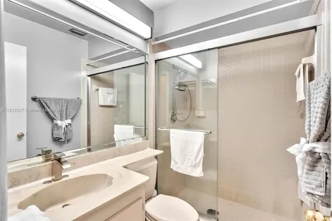 631 SW 113th Avenue Pembroke Pines FL 33025