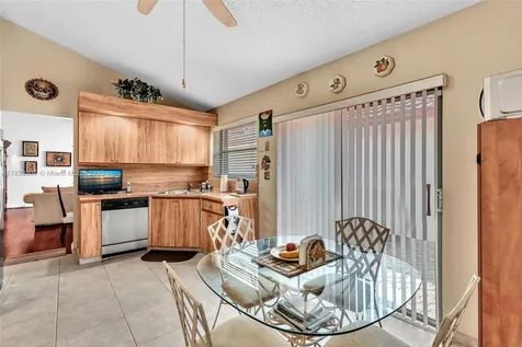 631 SW 113th Avenue Pembroke Pines FL 33025