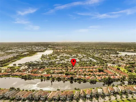 631 SW 113th Avenue Pembroke Pines FL 33025