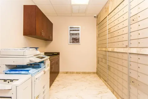 1555 Bonaventure Boulevard Weston FL 33326